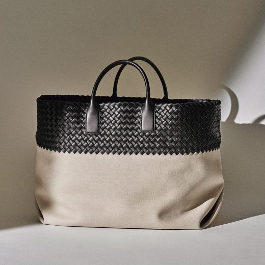 ボッテガ・ヴェネタ、夏旅に選びたい大容量トートバッグ