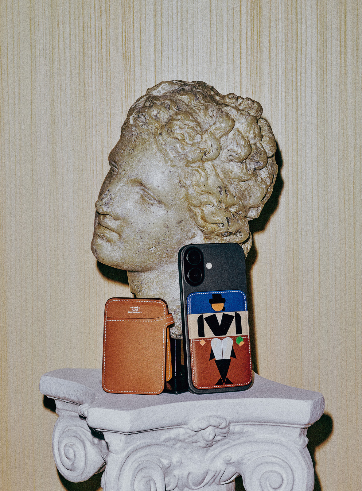 エルメスのスマホアクセサリー