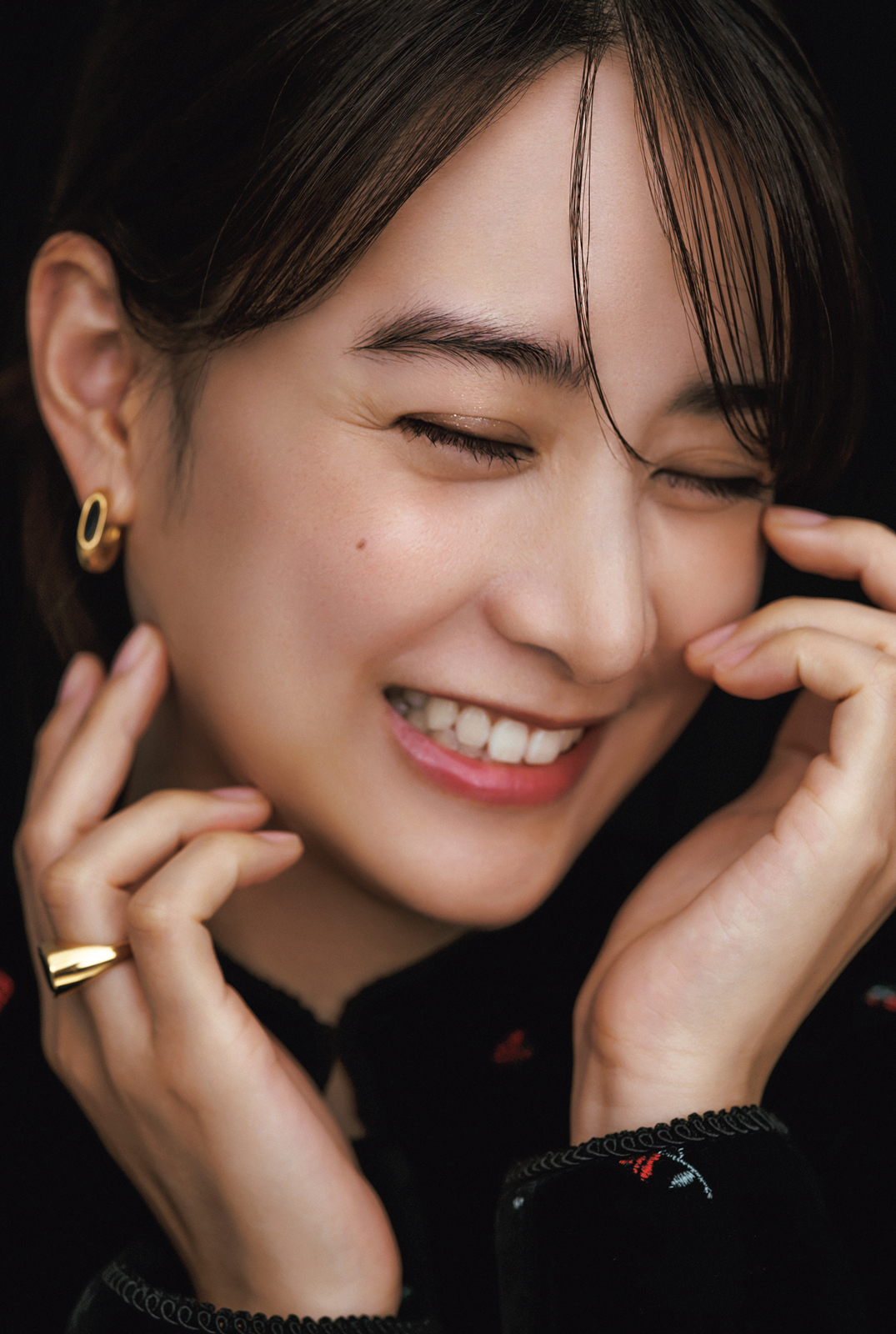 山本美月さん
