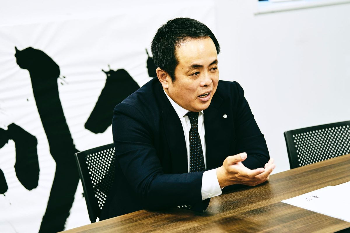 仕事をしない後輩にイライラ……。自分ばかり負担を抱える状況を変える方法【識学19】