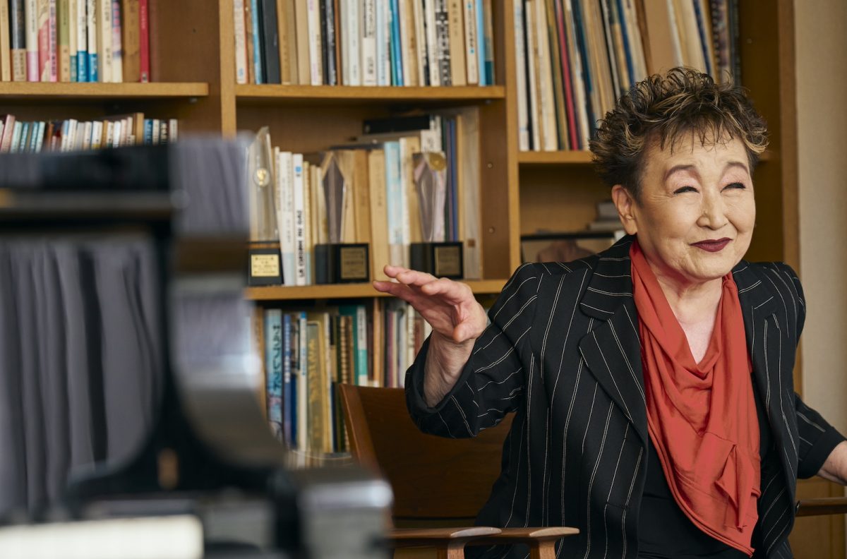 82歳・加藤登紀子の美しい肌と元気の3つの秘訣。日本酒、かかと落とし、水シャワー【和田秀樹対談③】