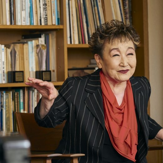 加藤登紀子