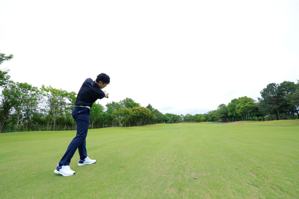 吉田洋一郎の最新ゴルフレッスン/練習場に行く時間がない人へ。毎日1分半の「シャドースイング」でゴルフの再現性が高まる理由
