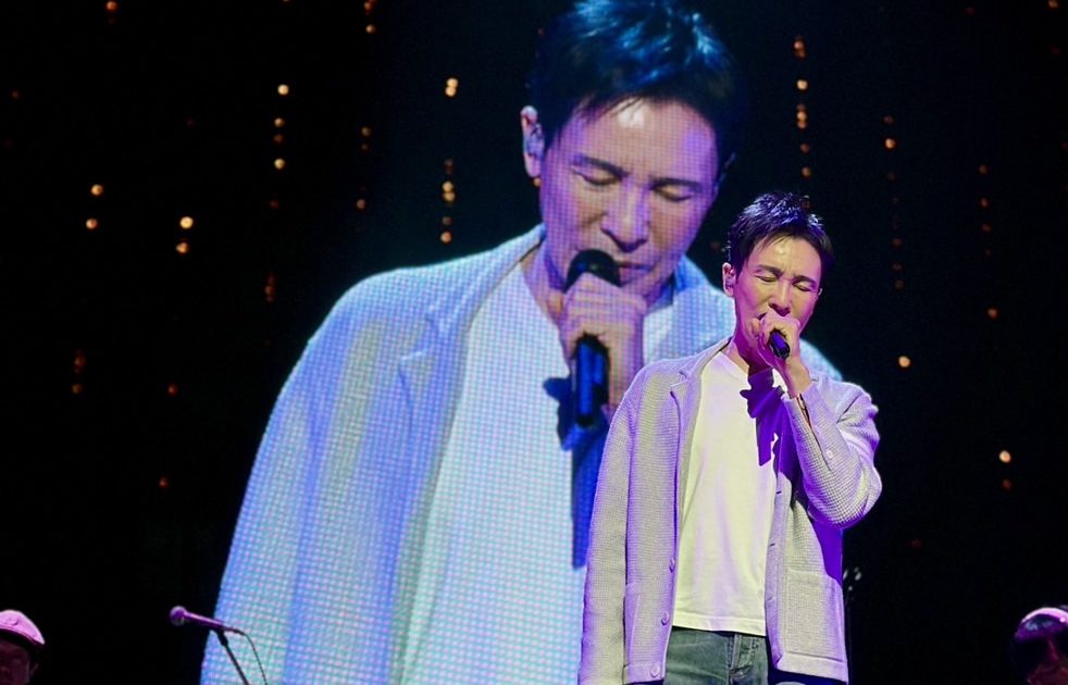 70歳・郷ひろみ「準備に100％で臨まなければ、本番で100点は出せない