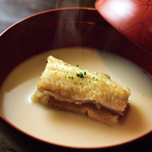 「礒田」の鰻の白味噌仕立て