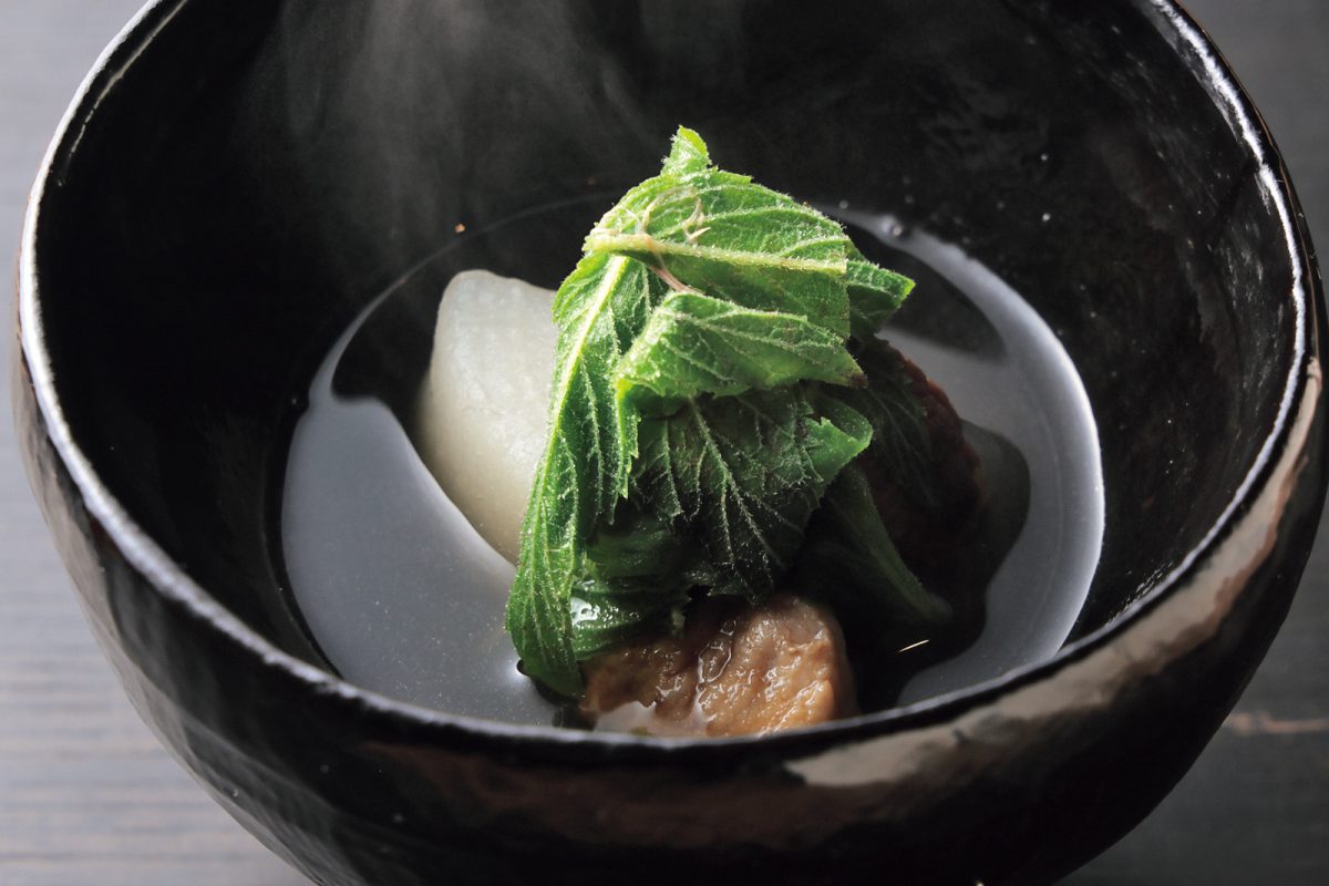 「MUBE」のメノビレッジの羊肉と和薄荷の養生出汁
