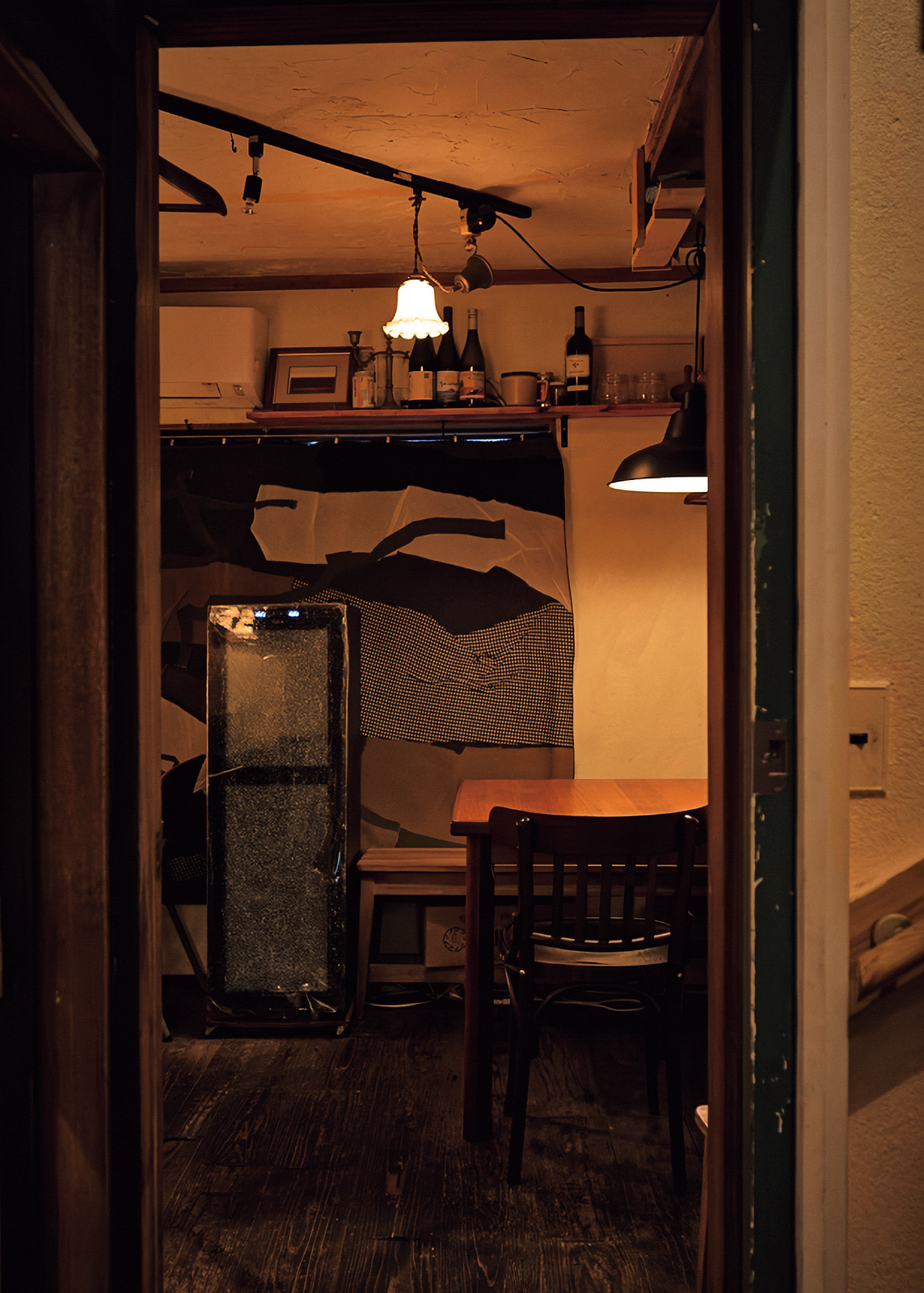 「TOKYO PASTA WORKS」のテーブル席