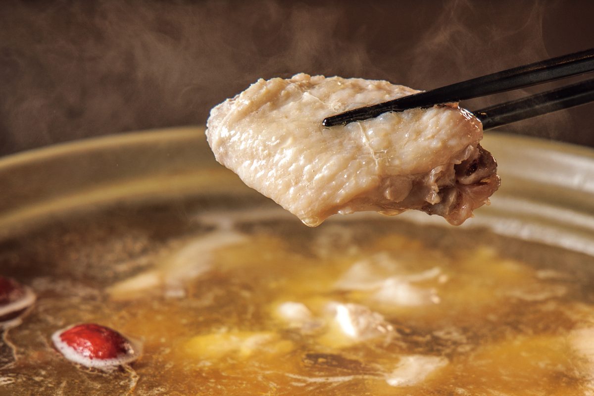「威皇花雕醉雞鍋」の鶏肉