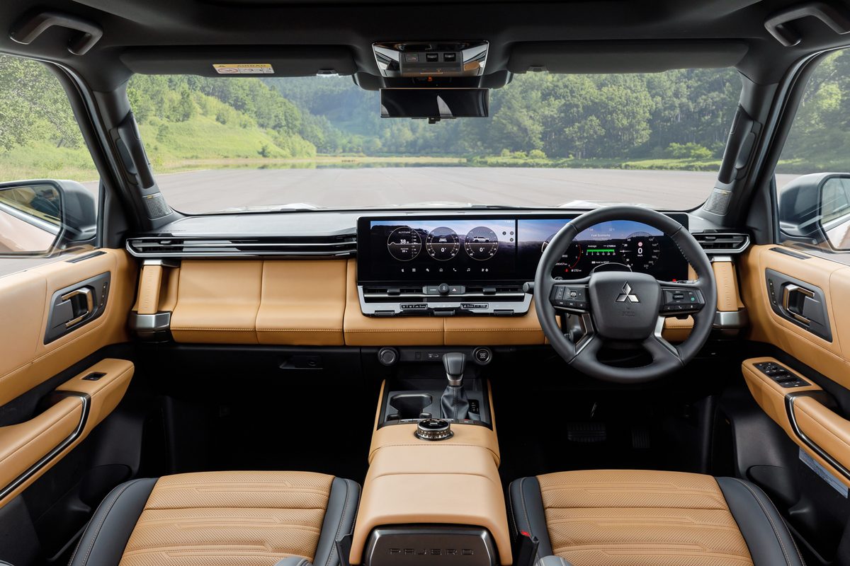 待望の新型。SUVバカ売れの時代に、なぜパジェロは7年も沈黙したのか?