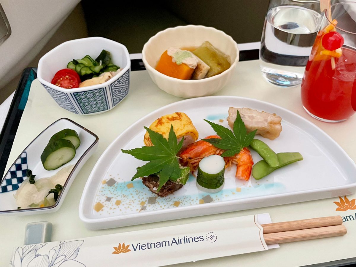 ベトナム航空/ビジネスクラスの食事