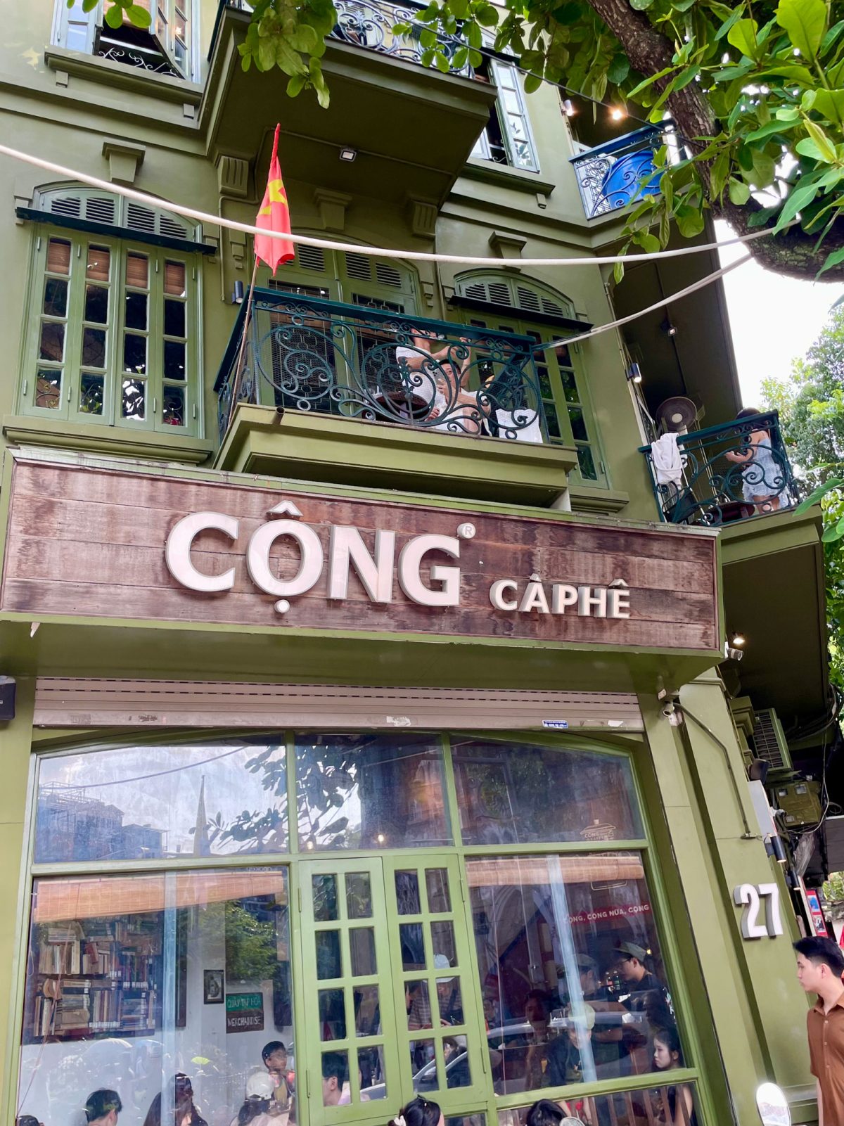 人気カフェ「CONG CaPhe(コンカフェ)」