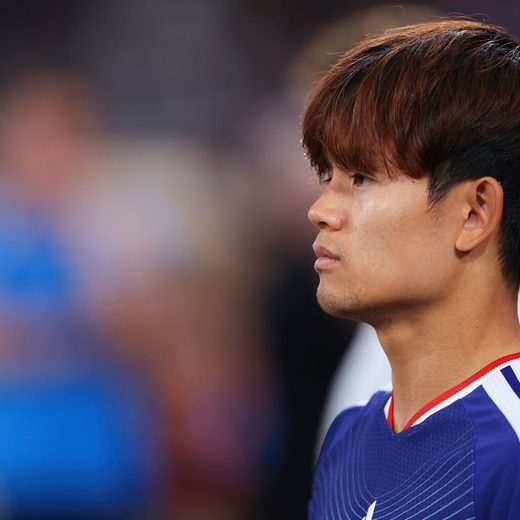 久保建英「また違った家族のために」。涙のW杯を越え、福原遥との結婚で誓った2030年への覚悟