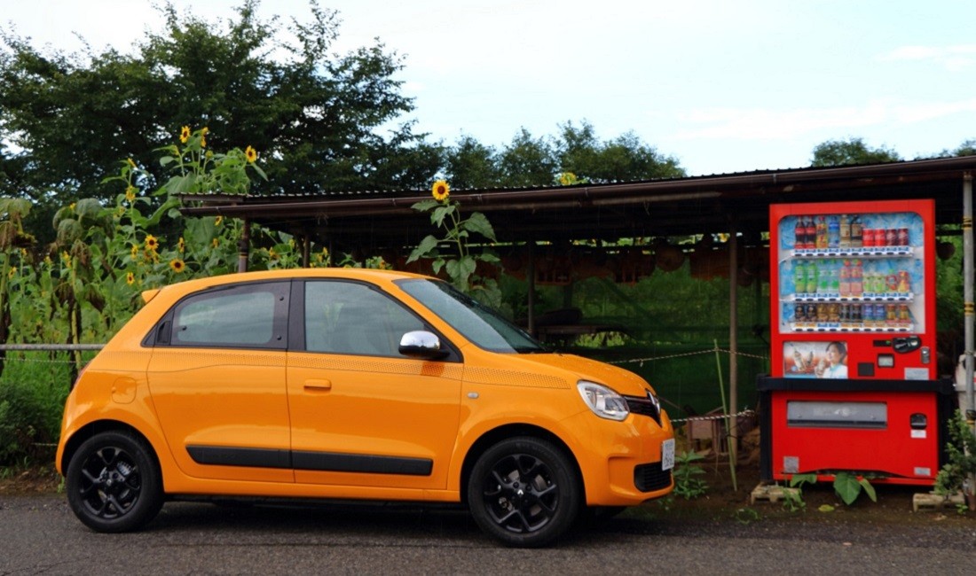 感覚を研ぎ澄まして操るルノー トゥインゴs の魅力とは クルマの教養 仕事が楽しければ人生も愉しい Goethe 男性ライフスタイル誌