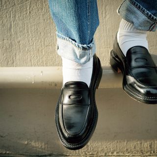 JOHN LOBB