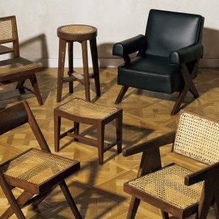 ピエール・ジャンヌレがデザインした椅子