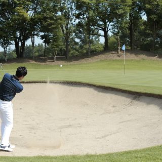 世界No.1のゴルフコーチ、デビッド・レッドベターの愛弟子・吉田洋一郎によるゴルフレッスン。