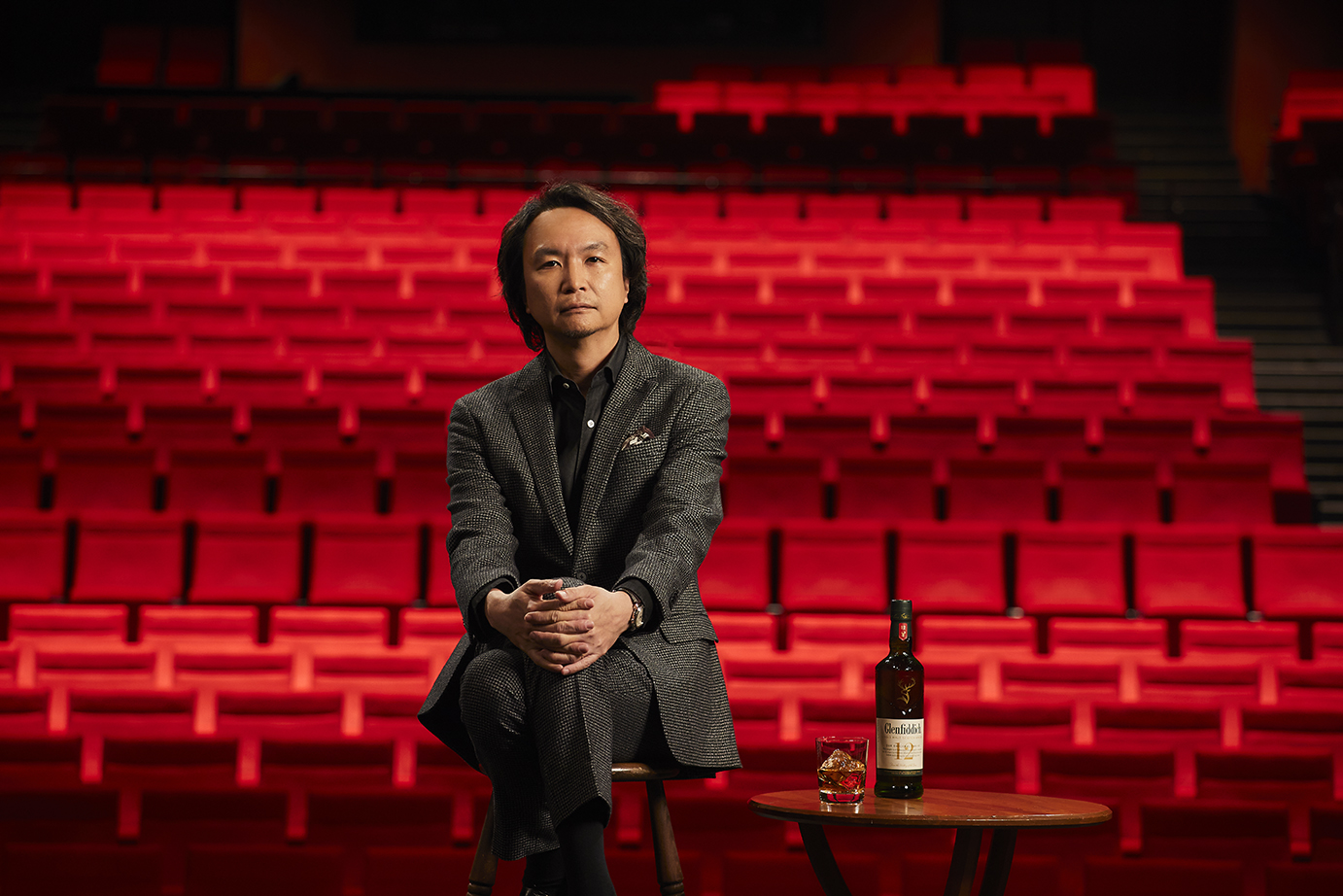 2021年4月にKAAT神奈川芸術劇場の芸術監督に就任した長塚圭史氏。
